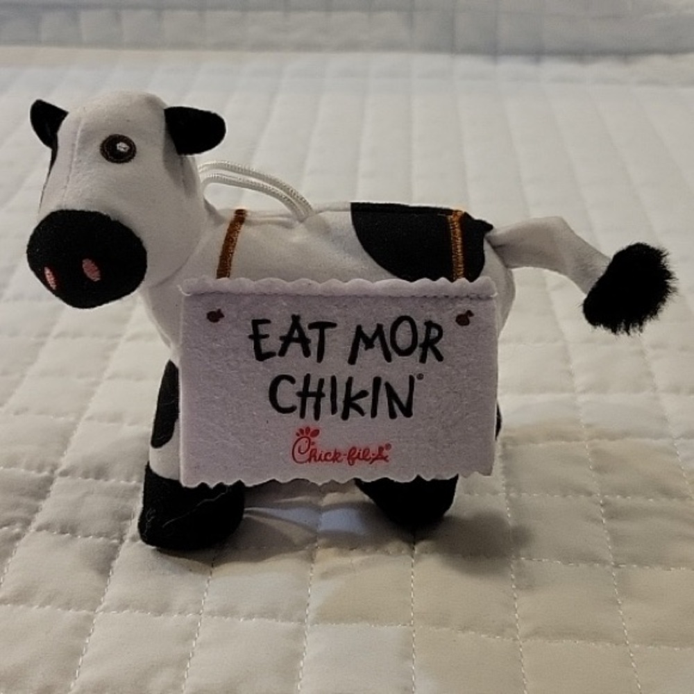 Chick-fil-A Cow Plush Toy Ornament‎ Limited Edition Eat Mor Chikin Collectible